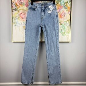 Good American Light Wash Straight Leg Jeans